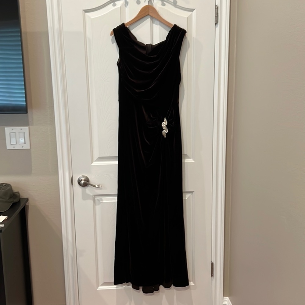 Tadashi Dark Brown Velvet Formal Dress